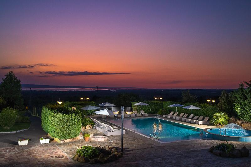 Lu'Hotel Porto Pino SantʼAnna Arresi Esterno foto