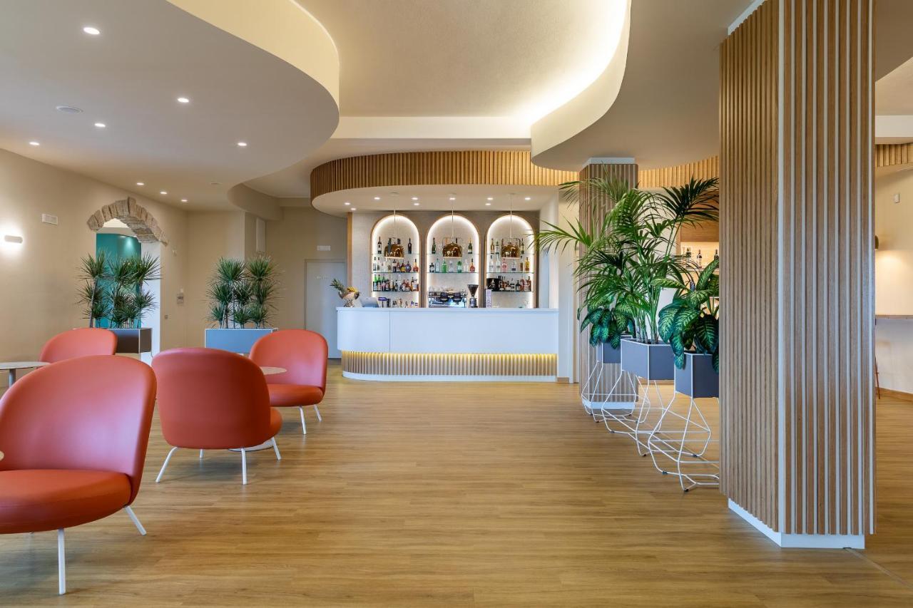 Lu'Hotel Porto Pino SantʼAnna Arresi Esterno foto