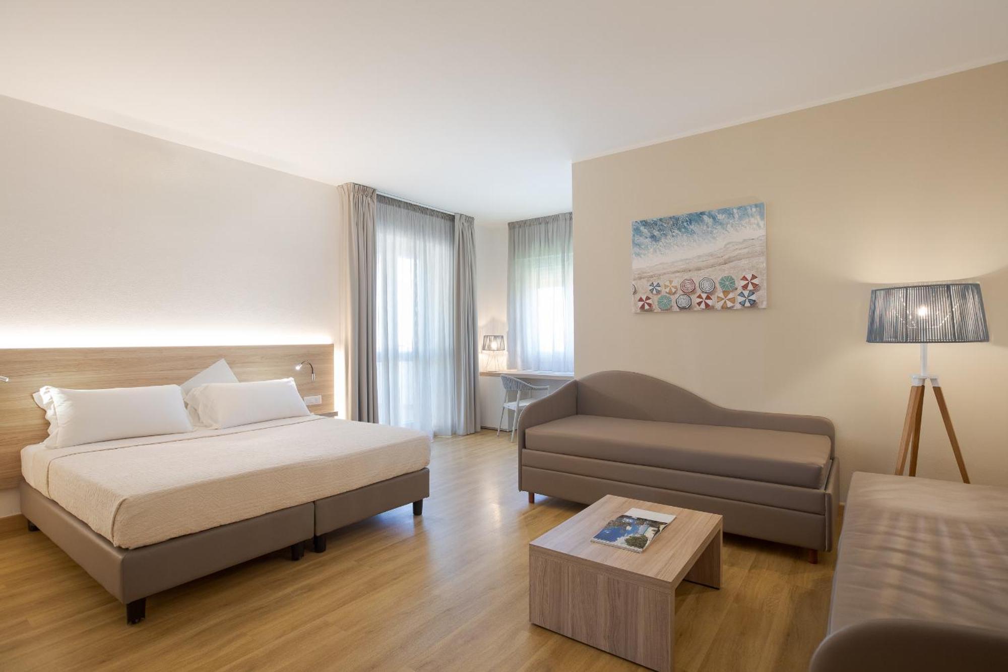 Lu'Hotel Porto Pino SantʼAnna Arresi Esterno foto