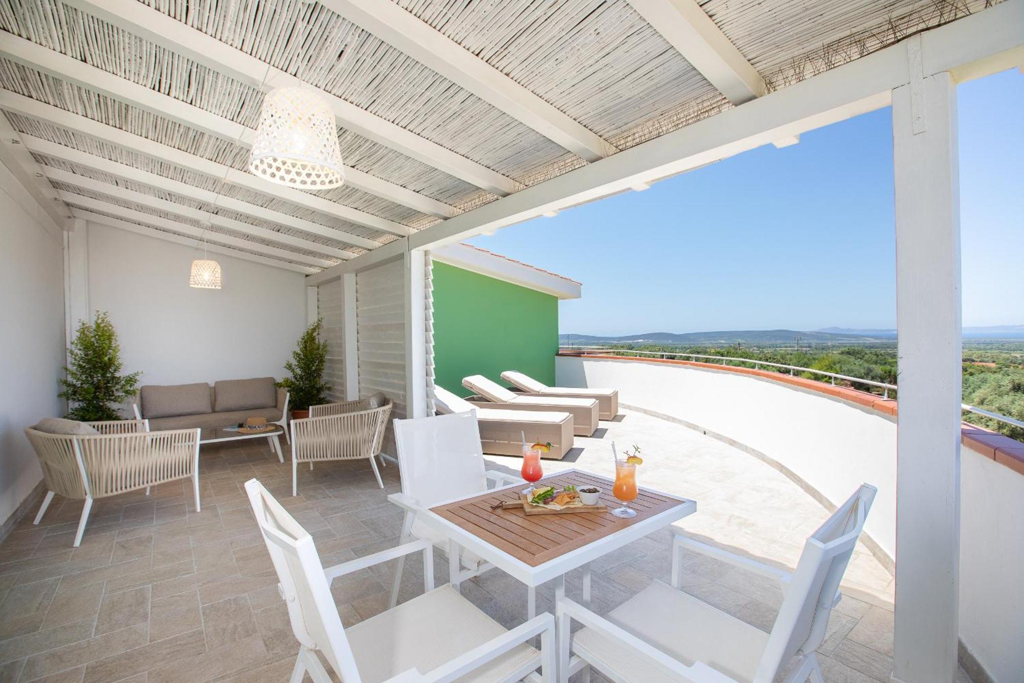 Lu'Hotel Porto Pino SantʼAnna Arresi Esterno foto
