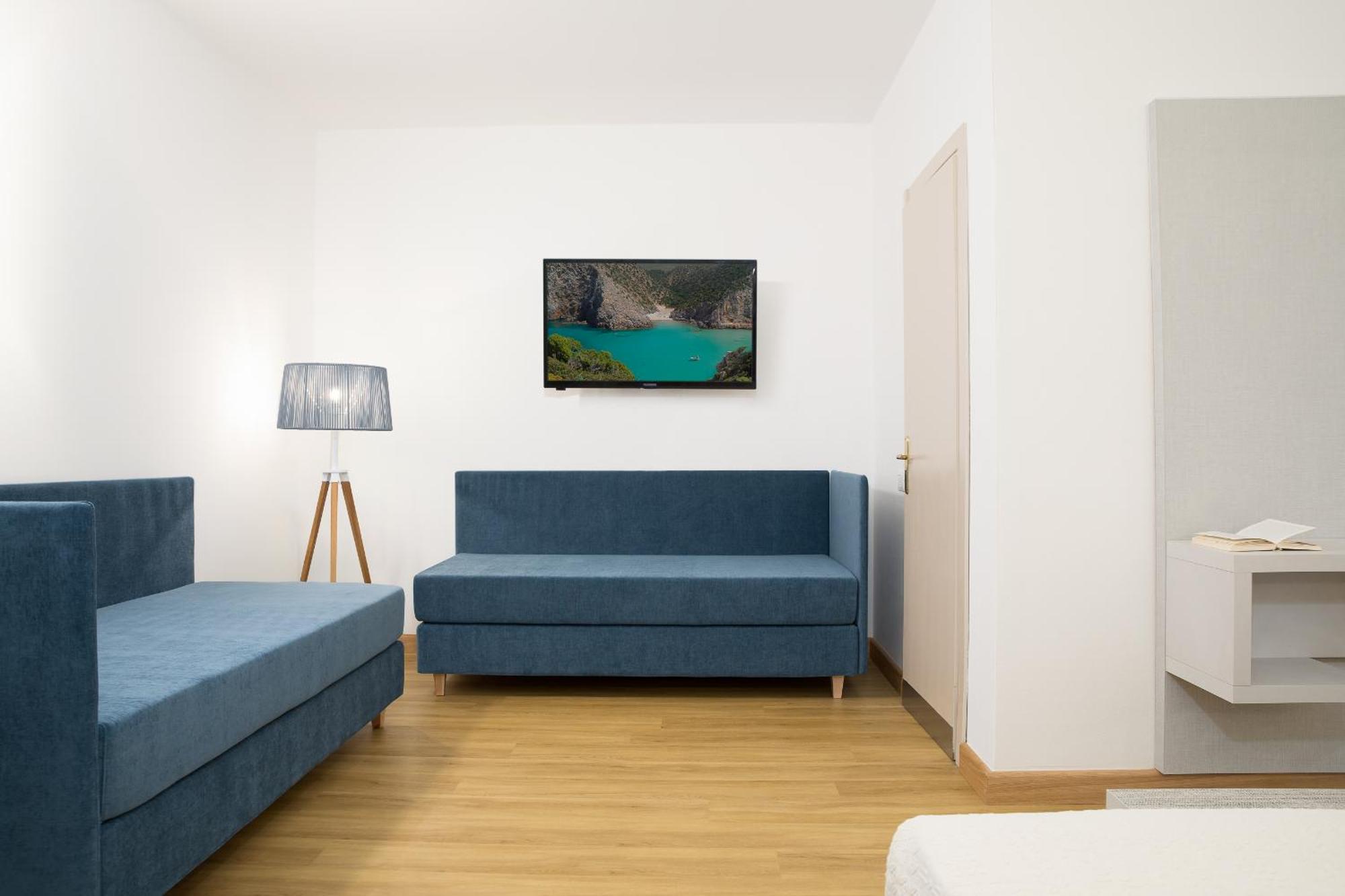 Lu'Hotel Porto Pino SantʼAnna Arresi Esterno foto