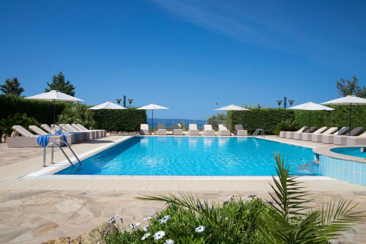 Lu'Hotel Porto Pino SantʼAnna Arresi Esterno foto